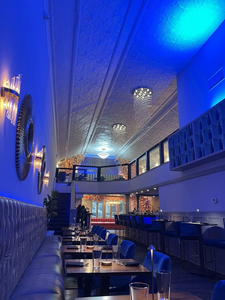 Pryme - Bar Dine Social